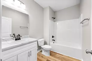 306 & 308 N E St, Pensacola, FL 32501 - Photo 9