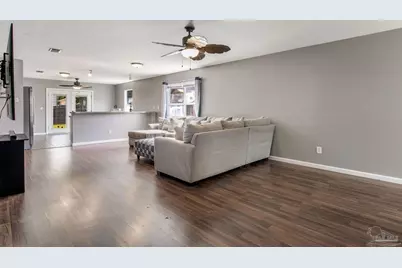 2016 Sequoia Cir, Pensacola, FL 32526 - Photo 5