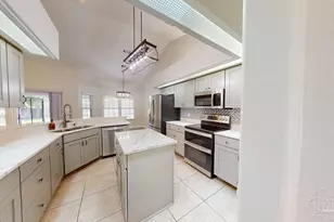 10111 Bristol Park Rd, Cantonment, FL 32533 - Photo 9