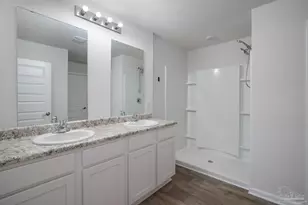 5540 Lancelot Dr, Milton, FL 32583 - Photo 5