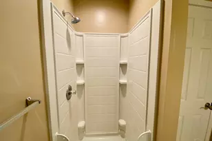 9022 Governors Pl Ct, Pensacola, FL 32514 - Photo 11