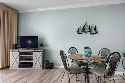 8577 Gulf Blvd #502, Navarre Beach, FL 32566 - Photo 7