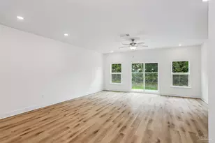 8110 Carl Dean St, Pensacola, FL 32514 - Photo 5