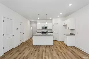 8110 Carl Dean St, Pensacola, FL 32514 - Photo 9