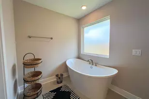 5686 Dunridge Drive, Pace, FL 32571 - Photo 15