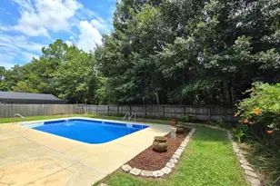 1908 Joshua Dr, Pensacola, FL 32533 - Photo 33