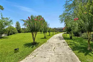 4608 Riley Rd, Milton, FL 32583 - Photo 9