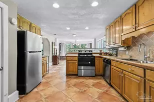 1000 W Lee St, Pensacola, FL 32501 - Photo 7