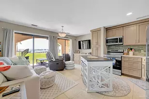 8253 Navarre Pkwy, Navarre, FL 32566 - Photo 11