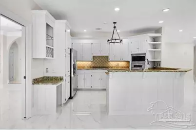 4700 Bohemia Dr, Pensacola, FL 32504 - Photo 11