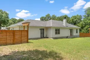 5127 Blue Springs Cove, Baker, FL 32531 - Photo 33