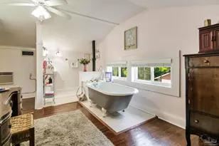 1057 Pauline St, Cantonment, FL 32533 - Photo 37