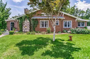 1057 Pauline St, Cantonment, FL 32533 - Photo 5