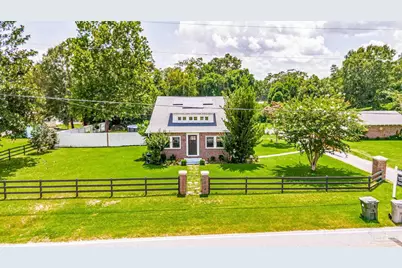 1057 Pauline St, Cantonment, FL 32533 - Photo 1