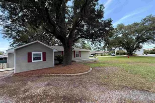 202 Edgewater Dr, Pensacola, FL 32507 - Photo 3