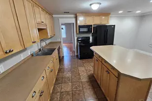 202 Edgewater Dr, Pensacola, FL 32507 - Photo 15