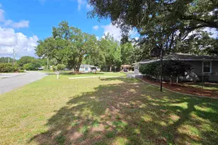 202 Edgewater Dr, Pensacola, FL 32507 - Photo 9
