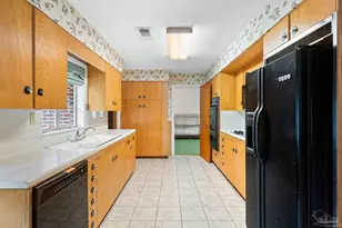 1611 Bayou Blvd, Pensacola, FL 32503 - Photo 7