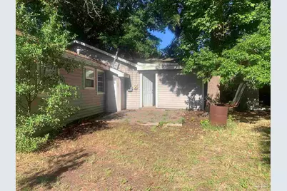 3204 E Gonzales St, Pensacola, FL 32503 - Photo 11