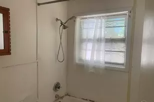 3204 E Gonzales St, Pensacola, FL 32503 - Photo 7