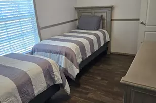 5305 Kee Memorial Dr, Pensacola, FL 32507 - Photo 11