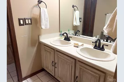 2240 Fleance Dr, Pensacola, FL 32503 - Photo 3