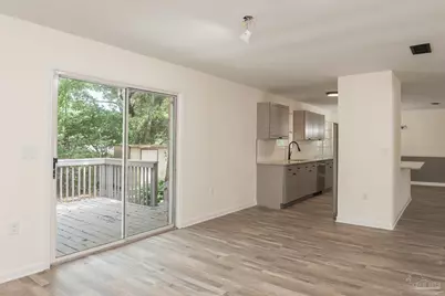 4930 Rugby Ct, Pensacola, FL 32504 - Photo 9