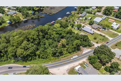 10950 Lillian Hwy, Pensacola, FL 32506 - Photo 1