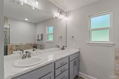 1537 Hollow Point Dr, Cantonment, FL 32533 - Photo 23