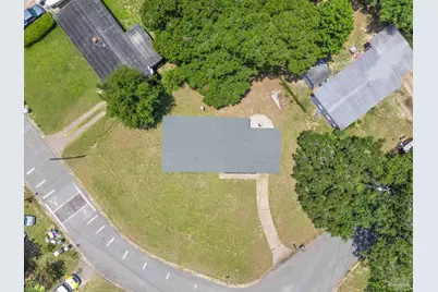 8 Goodman Ln, Pensacola, FL 32506 - Photo 19