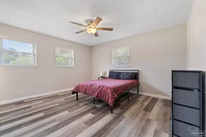 8 Goodman Ln, Pensacola, FL 32506 - Photo 13