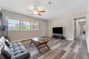 8 Goodman Ln, Pensacola, FL 32506 - Photo 3