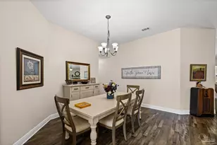 6065 Autumn Pines Cir, Pace, FL 32571 - Photo 9