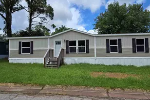 8594 Alvarado Calzada, Pensacola, FL 32507 - Photo 1