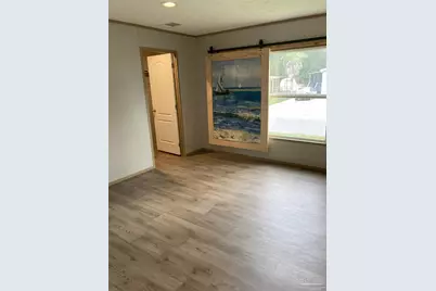 8594 Alvarado Calzada, Pensacola, FL 32507 - Photo 11