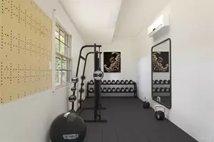 2045 Summit Blvd, Pensacola, FL 32503 - Photo 19