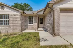 3609 Pebble Ln, Milton, FL 32583 - Photo 5