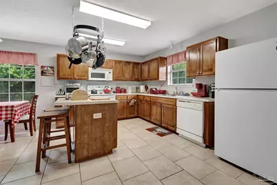 4898 Jaimee Leigh Dr, Milton, FL 32570 - Photo 7