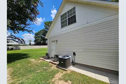 7165 Eight Mile Creek Rd, Pensacola, FL 32526 - Photo 3