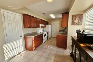 7165 8 Mile Creek Rd, Pensacola, FL 32526 - Photo 13