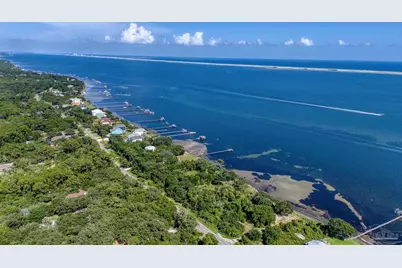 5161 Soundside Dr, Gulf Breeze, FL 32563 - Photo 47