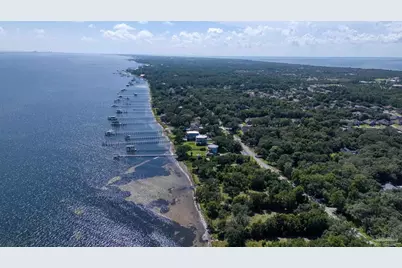 5161 Soundside Dr, Gulf Breeze, FL 32563 - Photo 39