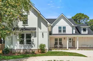 302 Camelia St, Gulf Breeze, FL 32561 - Photo 1