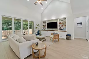 302 Camelia St, Gulf Breeze, FL 32561 - Photo 3