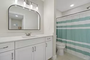 302 Camelia St, Gulf Breeze, FL 32561 - Photo 31