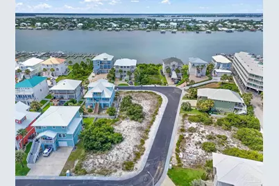 400 Gulfview Ln, Pensacola, FL 32507 - Photo 15