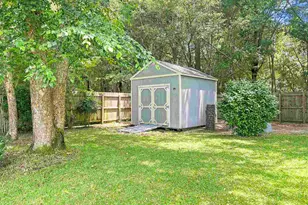 6074 Sunnyridge Dr, Milton, FL 32570 - Photo 5