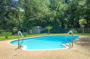 6074 Sunnyridge Dr, Milton, FL 32570 - Photo 3