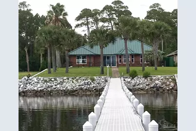 6735 Tidewater Dr, Navarre, FL 32566 - Photo 5