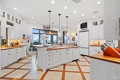 1203 Soundview Trl, Gulf Breeze, FL 32561 - Photo 13